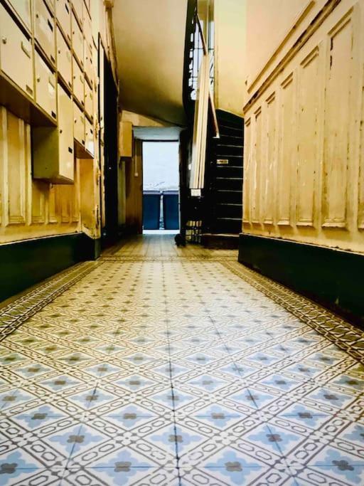 The Artist'S Apartment Near The Metro Saint-Denis  Exterior foto